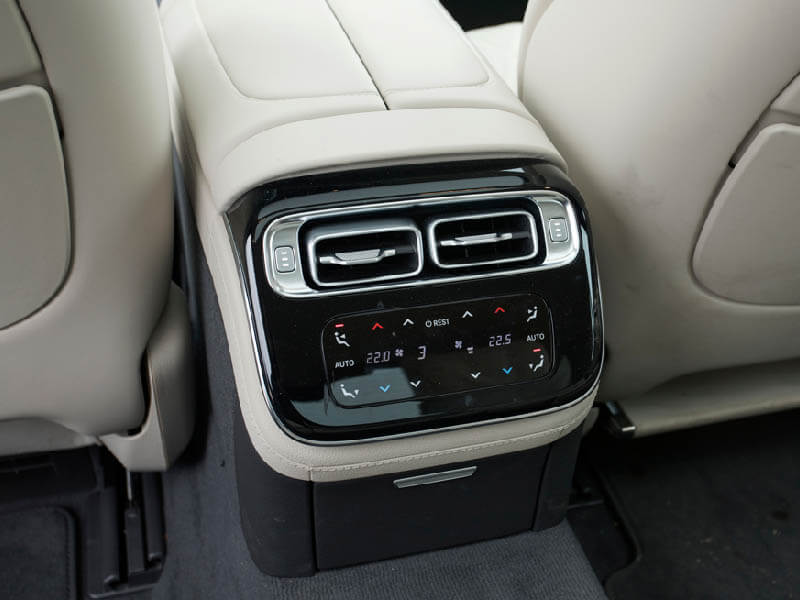 new_mercedes_s_class_ic_11 new_mercedes_s_class_ic_11